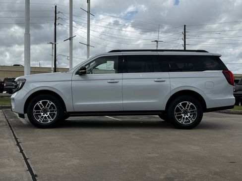 New 2026 Ford Expedition Max Active image 7