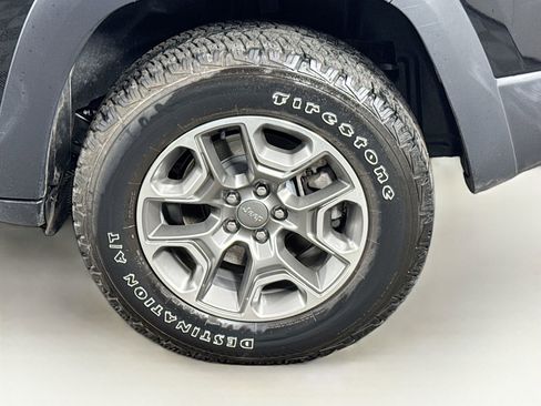 Used 2022 Jeep Cherokee Trailhawk w/ Trailer Tow Group image 9