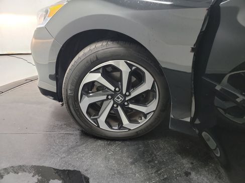 Used 2016 Honda Accord EX-L image 29