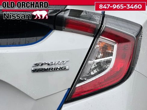 Used 2021 Honda Civic Sport Touring image 8