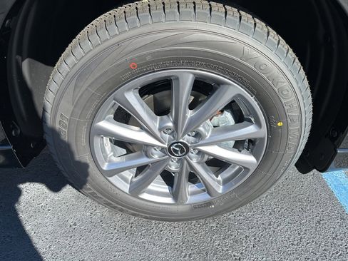 New 2025 MAZDA CX-5 AWD 2.5 S w/ Select Package image 16