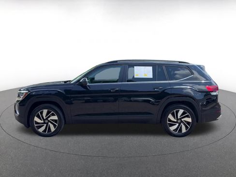 Used 2026 Volkswagen Atlas SE FWD image 7