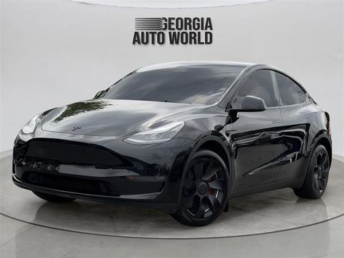 Used 2023 Tesla Model Y Long Range image 4