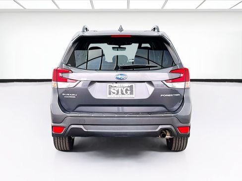 Used 2023 Subaru Forester Premium w/ Popular Package #2 AWD/4WD image 5