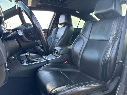 Used 2020 Dodge Charger SXT w/ Leather Interior Group image 13