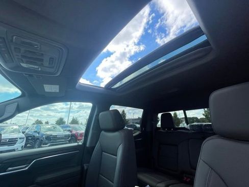 New 2026 GMC Sierra 1500 SLT w/ SLT Premium Plus Package image 24