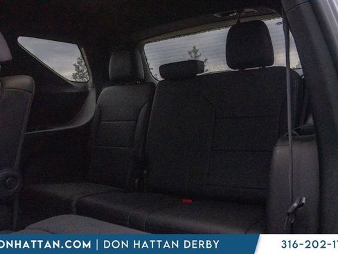 Used 2025 Chevrolet Traverse Z71 AWD/4WD image 21