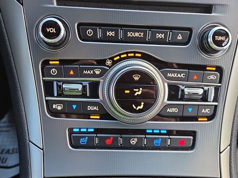 Used 2017 Lincoln MKZ Reserve w/ Luxury Package AWD/4WD image 31