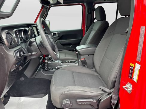 Used 2023 Jeep Wrangler Unlimited w/ Cold Weather Group AWD/4WD image 15