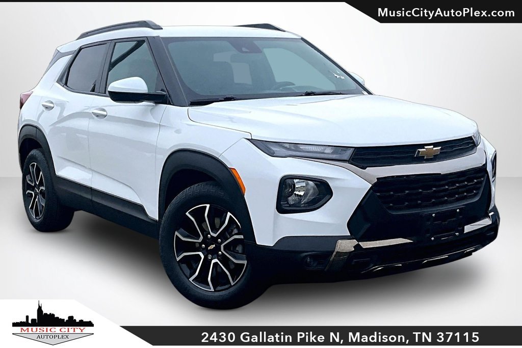 Used 2023 Chevrolet TrailBlazer ACTIV FWD image 1