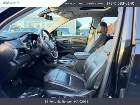 Used 2018 Chevrolet Traverse Premier w/ Redline Edition AWD/4WD image 9