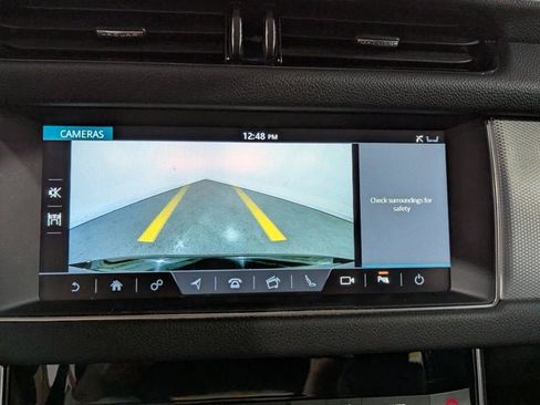 Used 2019 Jaguar XF Prestige image 36