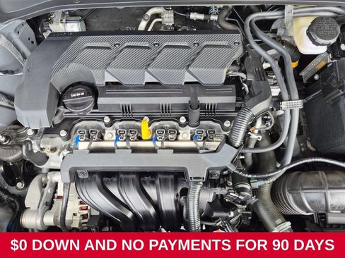 Used 2025 Hyundai Venue SEL FWD image 35
