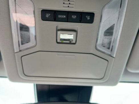 Used 2024 Toyota RAV4 LE AWD/4WD image 44