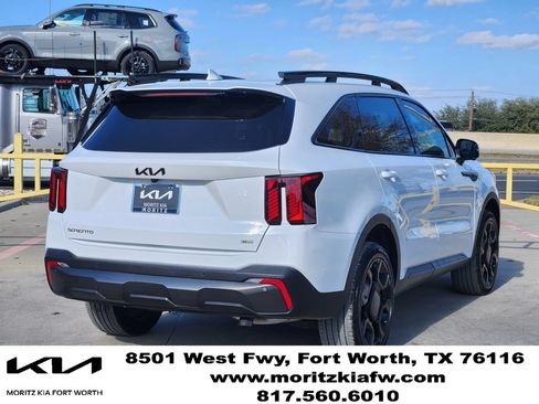 Certified 2025 Kia Sorento SX AWD/4WD image 6