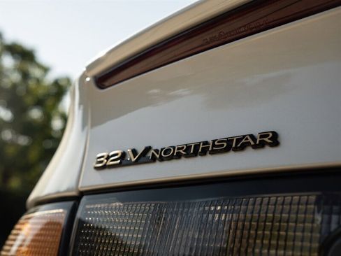 Used 1999 Cadillac Seville SLS w/ Personalization Pkg image 21