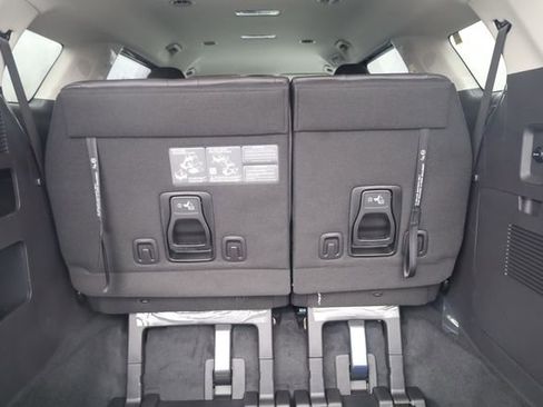 New 2026 Kia Carnival LXS image 23