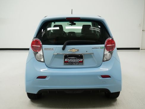 Used 2016 Chevrolet Spark LT image 5
