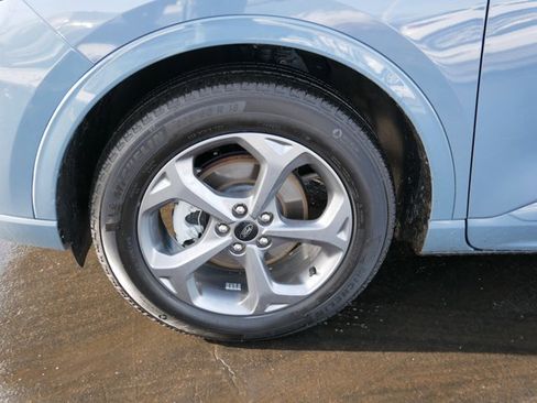 Certified 2024 Ford Escape ST-Line w/ Tech Pack #1 image 6