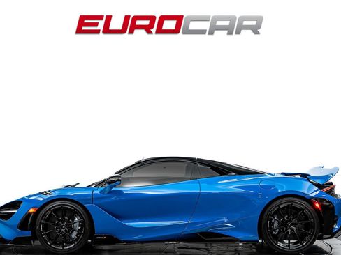 Used 2022 McLaren 765LT RWD image 3