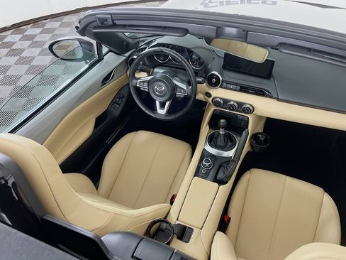 Certified 2024 MAZDA MX-5 Miata Grand Touring w/ Weather Package RWD image 26