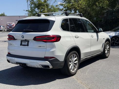 Used 2022 BMW X5 xDrive45e w/ Luxury Seating Package AWD/4WD image 2