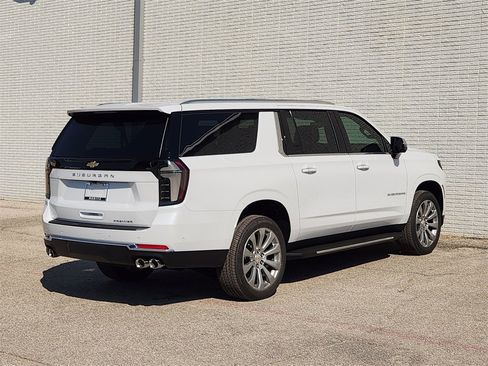 New 2026 Chevrolet Suburban Premier w/ Sun And Tow Package image 4