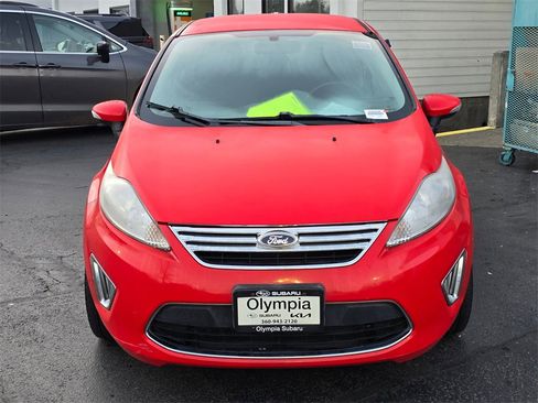 Used 2012 Ford Fiesta SEL image 2