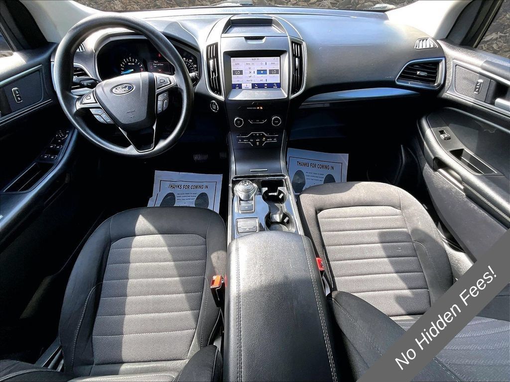 Used 2020 Ford Edge SE FWD image 13