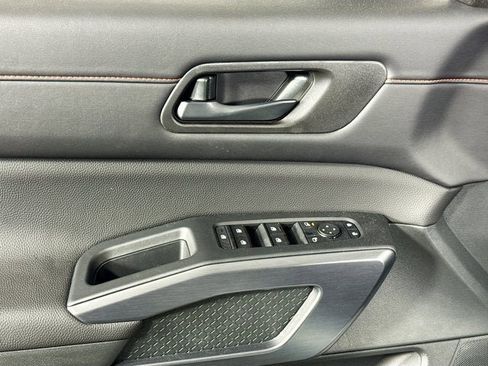 New 2026 Nissan Pathfinder Rock Creek w/ Rock Creek Premium Package AWD/4WD image 16