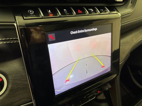 Used 2022 Jeep Grand Cherokee Limited w/ Trailer Tow Prep Group (B) image 27