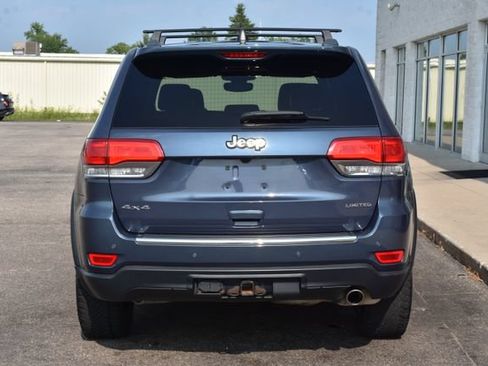 Used 2019 Jeep Grand Cherokee Limited w/ Trailer Tow Group IV AWD/4WD image 12