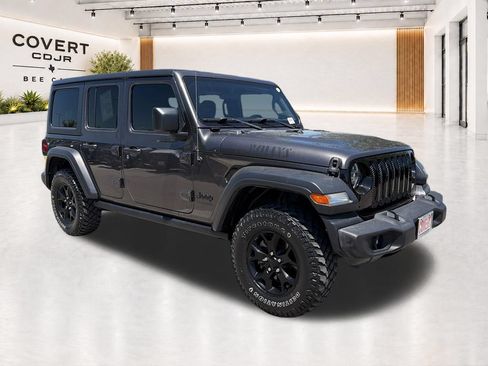 Used 2020 Jeep Wrangler Unlimited Sport AWD/4WD image 1