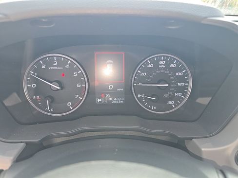 Certified 2025 Subaru Crosstrek 2.5i Limited w/ Crosstrek Mirror Package image 10