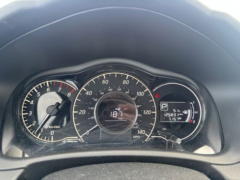 Used 2015 Nissan Versa Note SV image 11