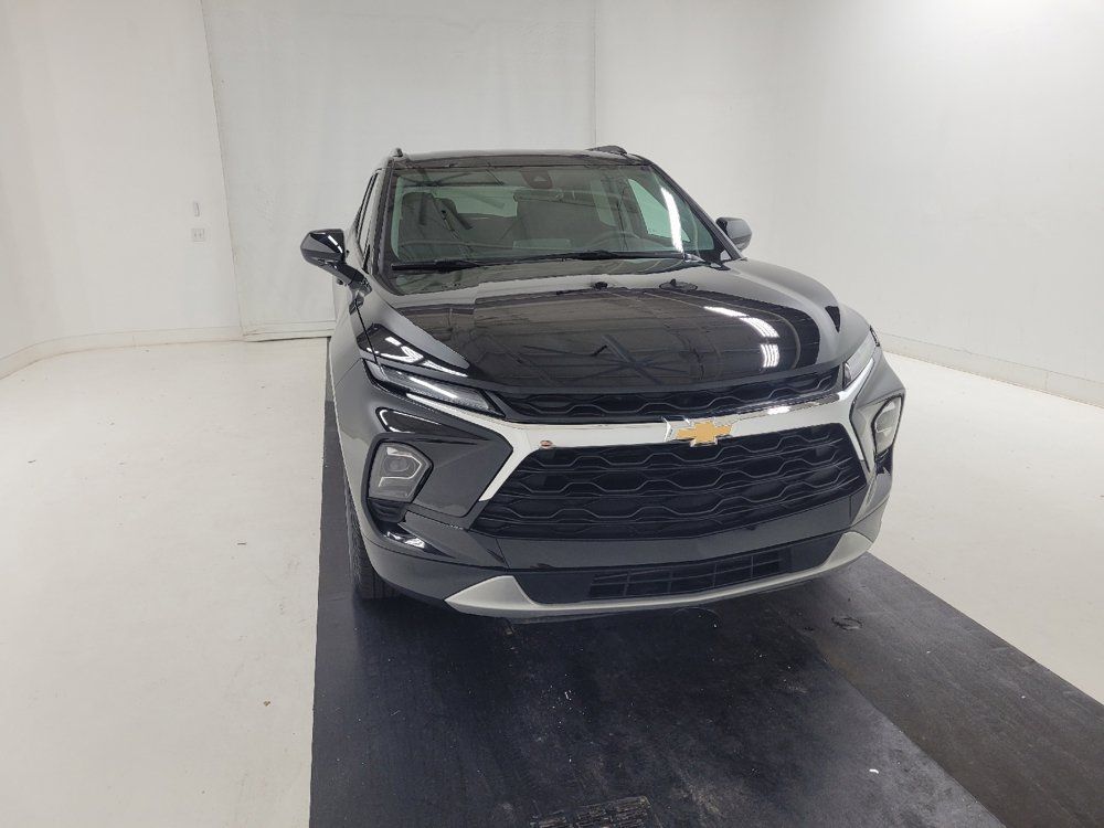 Used 2024 Chevrolet Blazer LT w/ Convenience Package FWD image 14