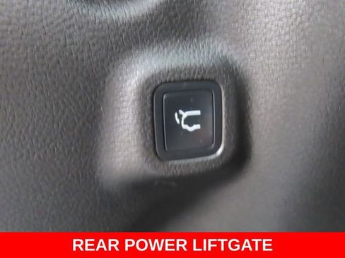 Used 2023 Jeep Compass Altitude w/ Convenience Group image 30