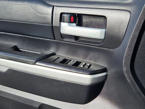 Used 2021 Toyota Tundra Limited w/ Limited Premium Package image 11