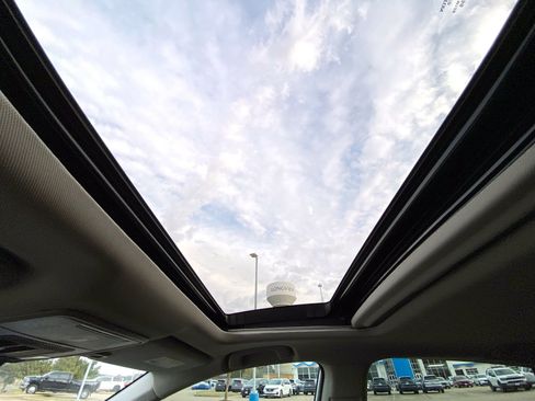 Used 2025 Honda Accord SE image 24