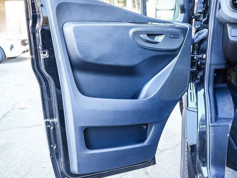 Used 2024 Mercedes-Benz Sprinter 3500 image 19