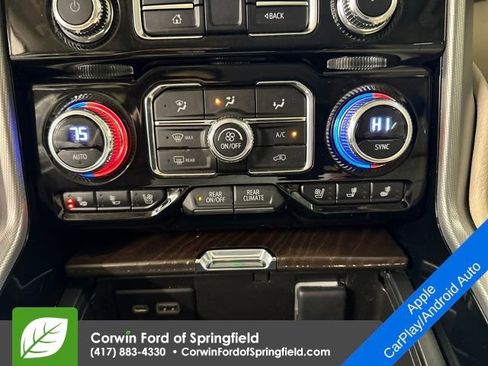 Used 2023 GMC Yukon Denali image 34