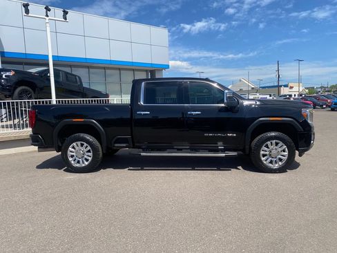 Used 2022 GMC Sierra 2500 Denali AWD/4WD image 6