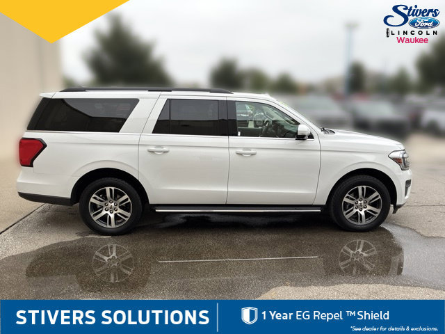 Used 2023 Ford Expedition Max XLT AWD/4WD image 5