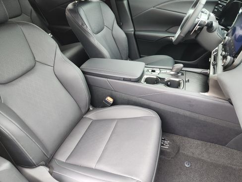 Used 2023 Lexus RX 350 Premium Plus w/ Accessory Package (K3) FWD image 6