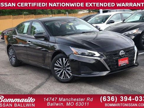 Certified 2025 Nissan Altima 2.5 SV image 1