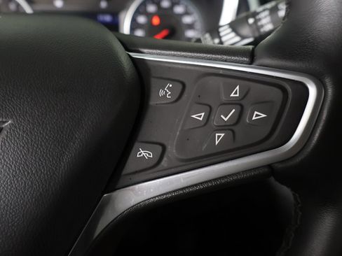 Used 2023 Chevrolet Equinox Premier FWD image 42