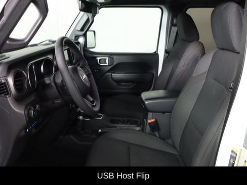 Used 2023 Jeep Wrangler Unlimited w/ Sun & Screen Package AWD/4WD image 14