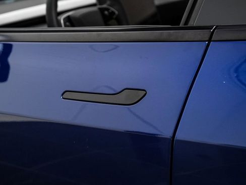 Used 2024 Tesla Model 3 Long Range image 42