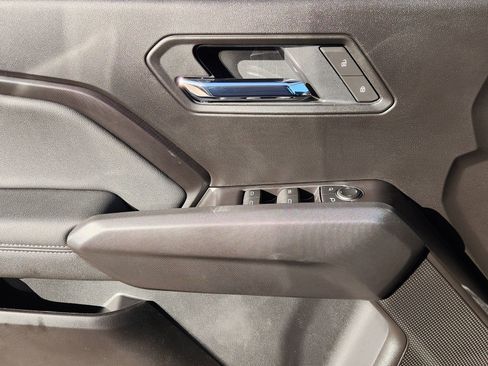 New 2026 GMC Canyon Elevation w/ Convenience Package image 27