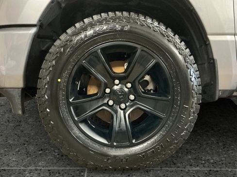 Used 2021 RAM 1500 Big Horn image 14